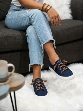 Sperry Women’s Navy Canvas Lace-Up Sneakers